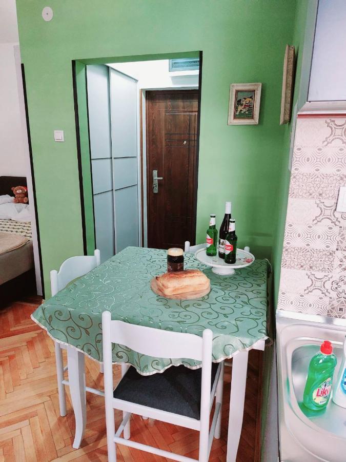 Apartman Pavle 플루지네 외부 사진