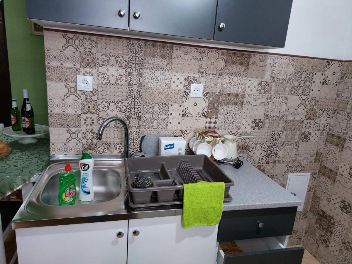 Apartman Pavle 플루지네 외부 사진